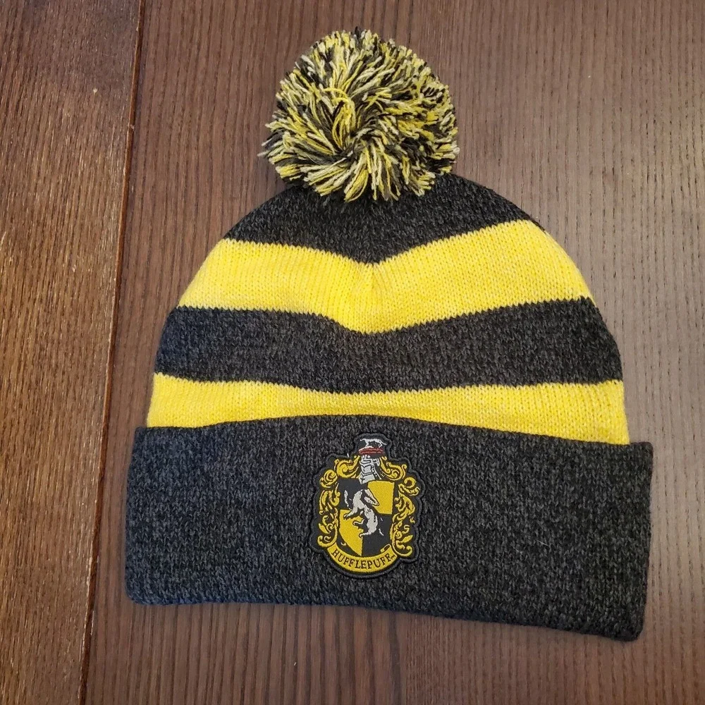 Harry Potter Hat Gryffindor‎ Slytherin Ravenclaw Hufflepuff Gryffindor Herbology
